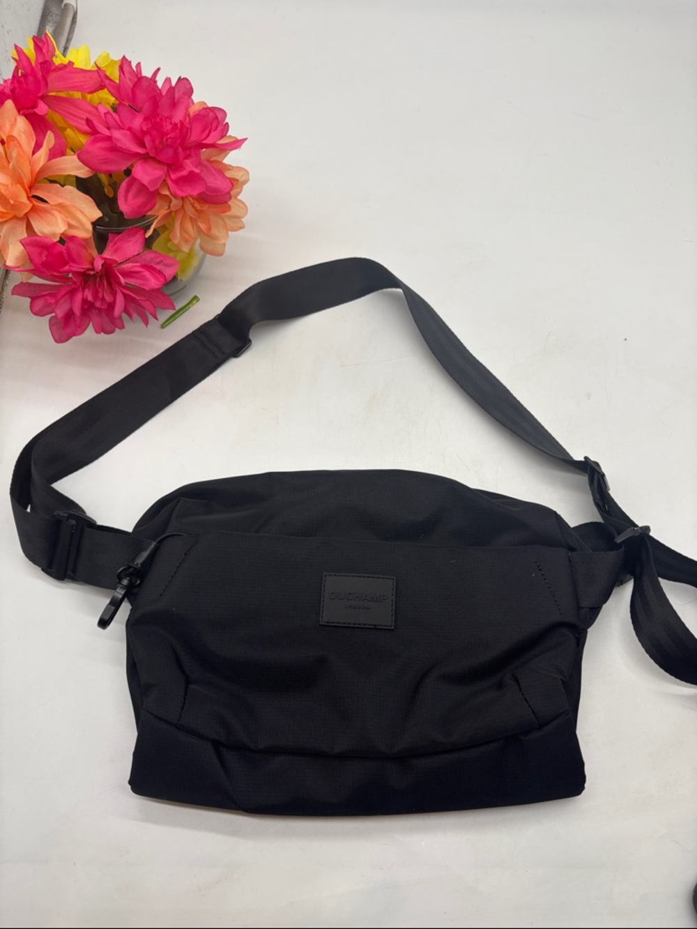 Duchamp London Classic Black Crossbody Sling Bag